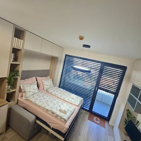 Apartman Emma's With Free Parking Pozsony