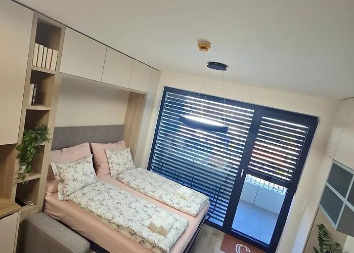 Apartament Emma's With Free Parking Bratysława