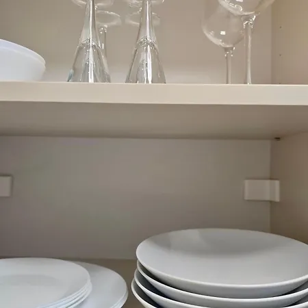 Emma's With Free Parking Pressburg