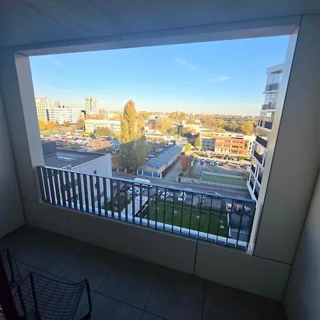 Emma's With Free Parking Pressburg